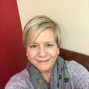 Meet your Posher, Karen